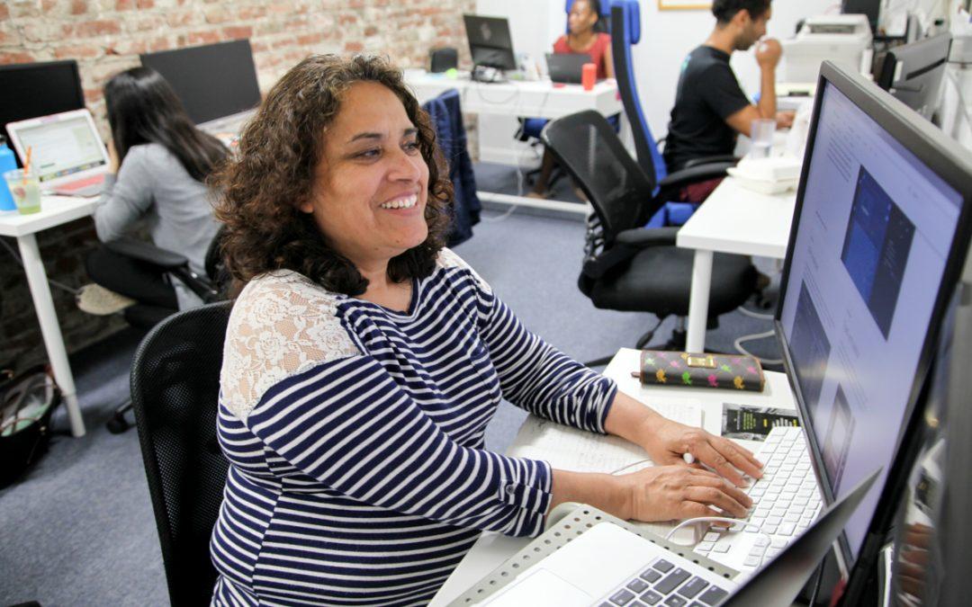 Turning Organizers into Technologists